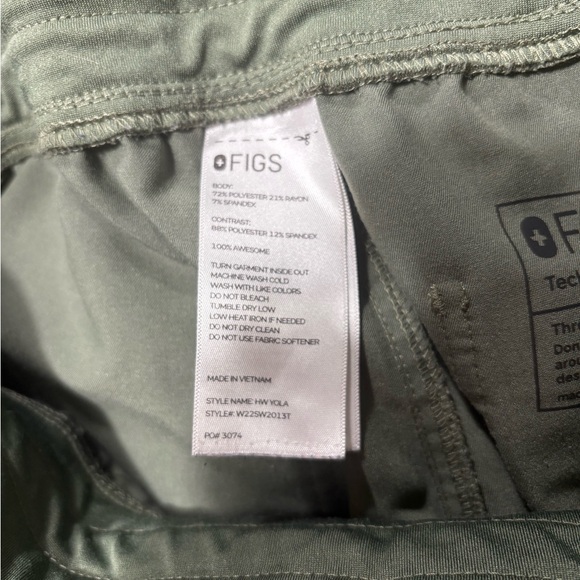 Figs Women Pants in Moss with Orange Detail - Picture 3 of 4